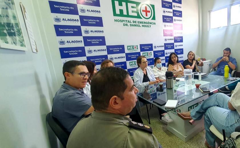 Hospital de Emergência do Agreste e PM alinham ações para agilizar assistência às vítimas de agressão