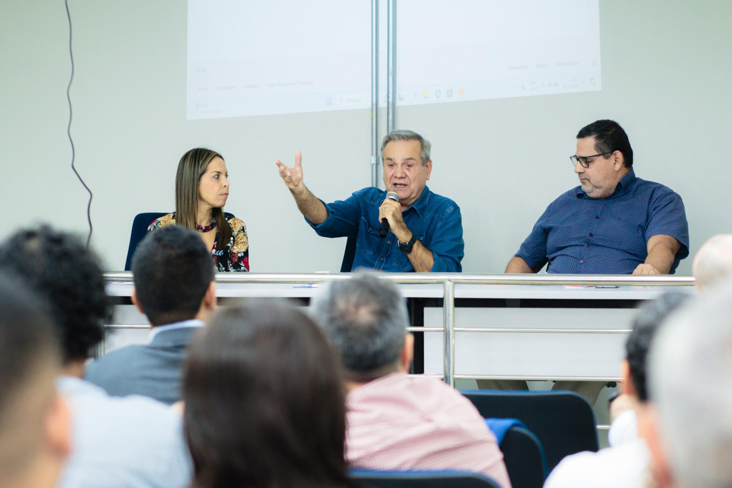Câmara de Estudos Políticos da Vice-Governadoria inicia com participação de Ronaldo Lessa