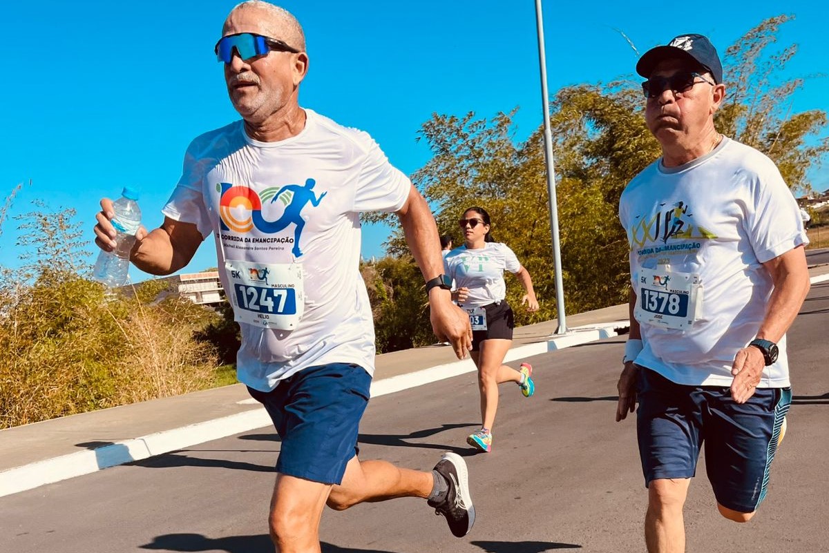 Aos 68 anos, magistrado comemora conquista na Maratona do Centenário de Arapiraca