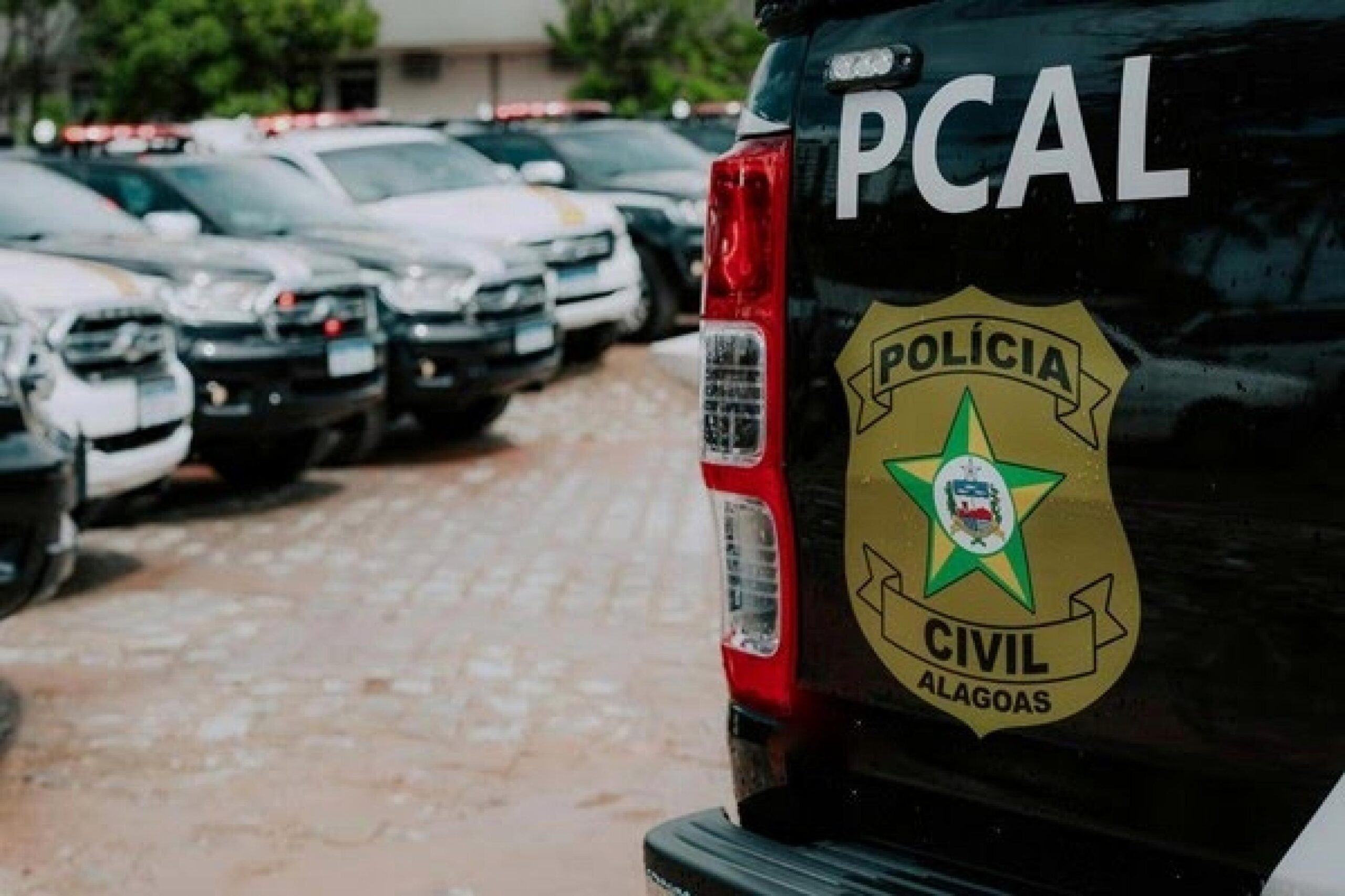 Polícia Civil conclui inquérito e indicia homem por crimes contra mulher em Campo Alegre