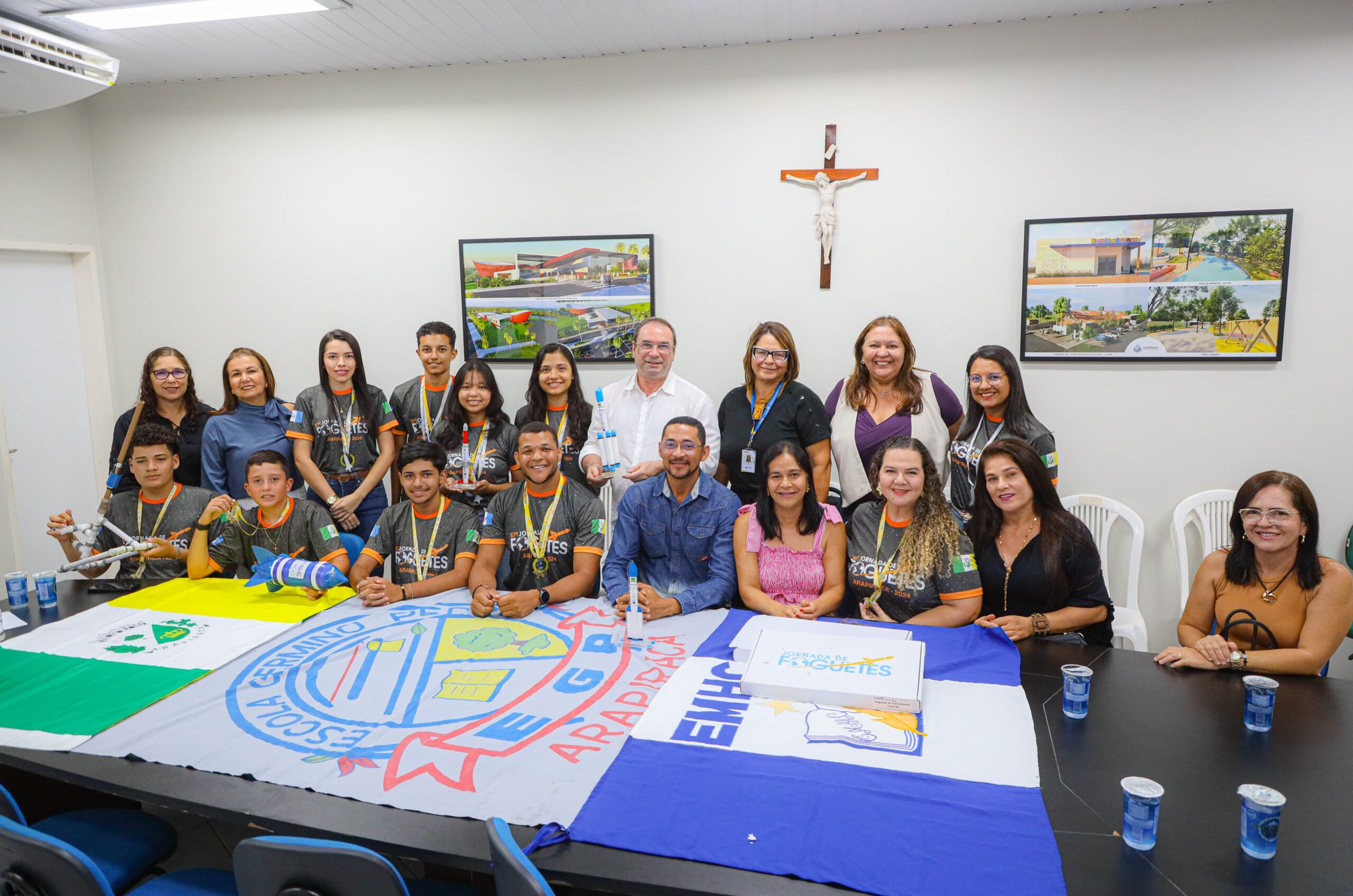 Prefeito Luciano parabeniza estudantes vencedores da Jornada Brasileira de Foguetes