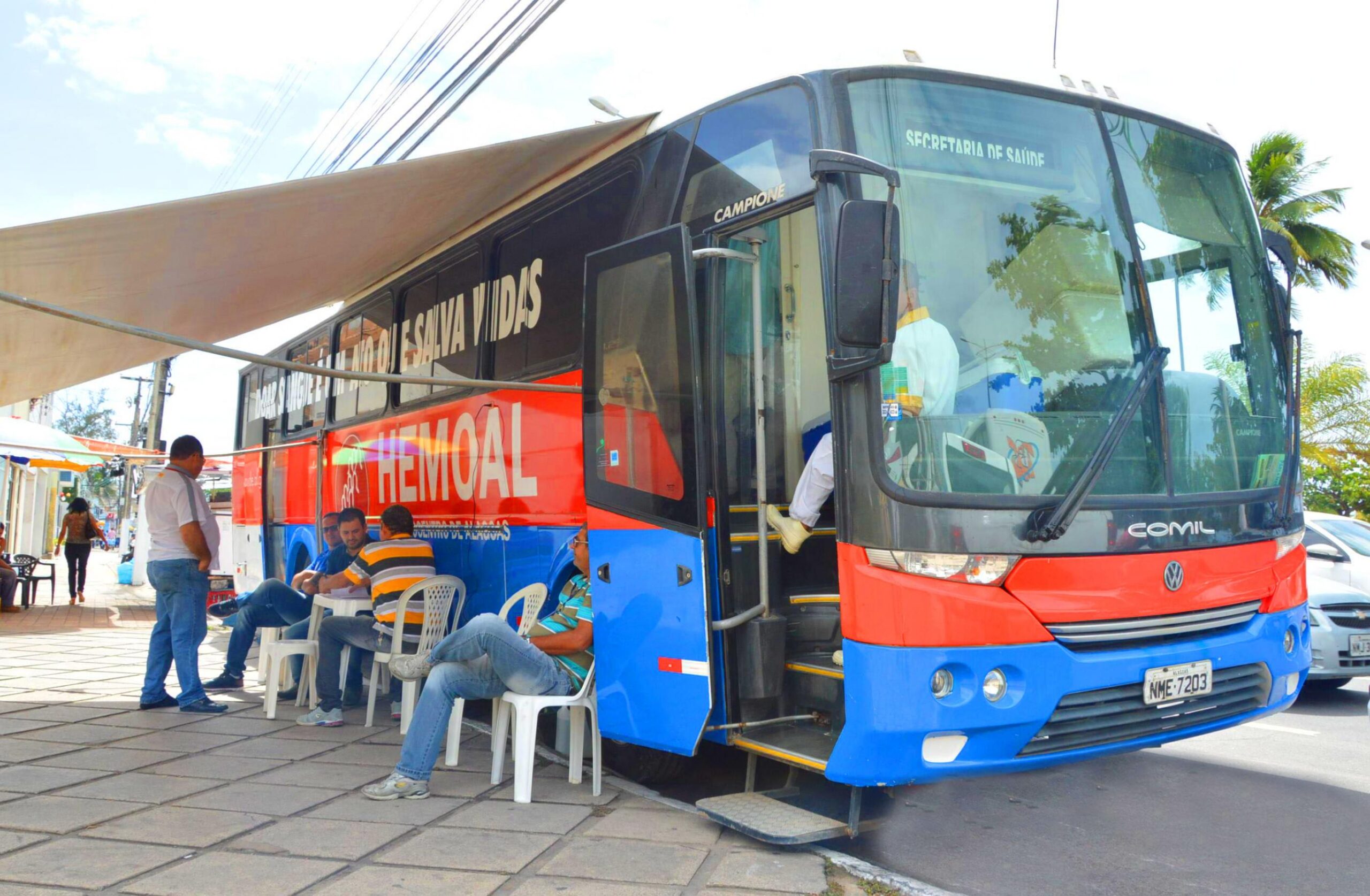 Unidade Móvel do Hemoal promove coleta de sangue em igreja de Arapiraca neste sábado