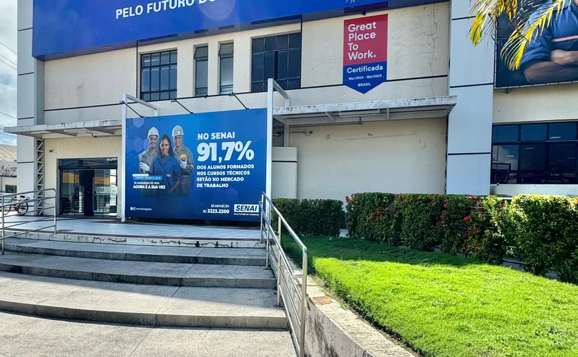 Empresas oferecem cursos gratuitos no Senai para seleção de mão-de-obra na área industrial