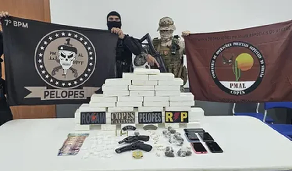 Operação policial prende cinco e apreende 40 kg de cocaína avaliados em R$ 1,4 milhão no Sertão de Alagoas