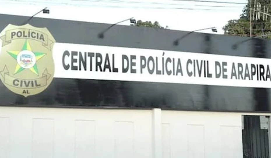 Homem com mandado de prisão em aberto é detido após dirigir moto de forma perigosa em Arapiraca