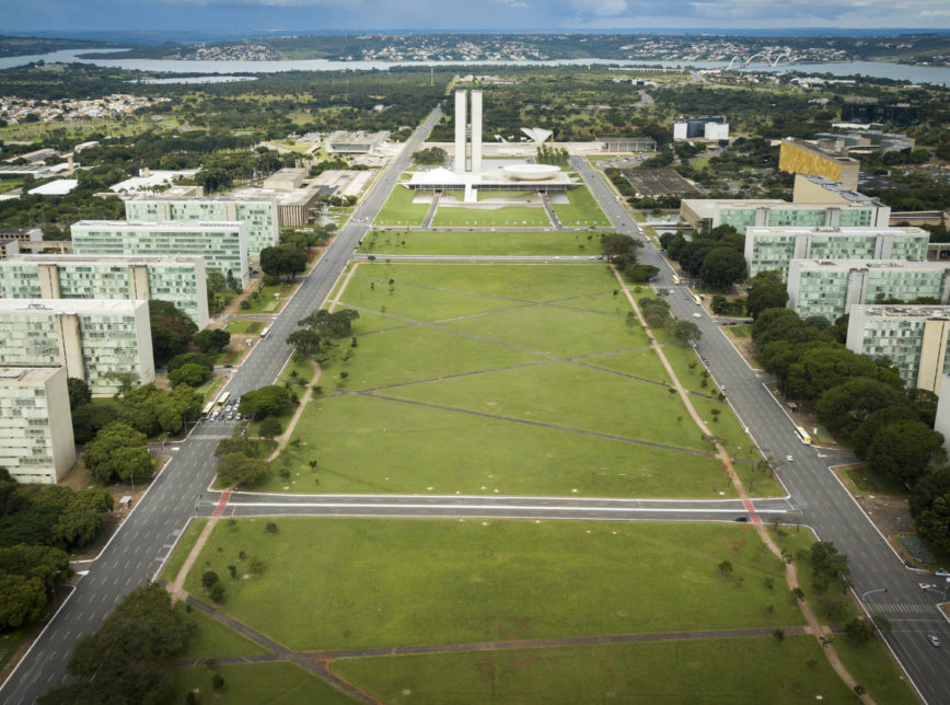 Polícia descarta ameaça após mala vazia gerar alerta de bomba no Ministério da Ciência em Brasília
