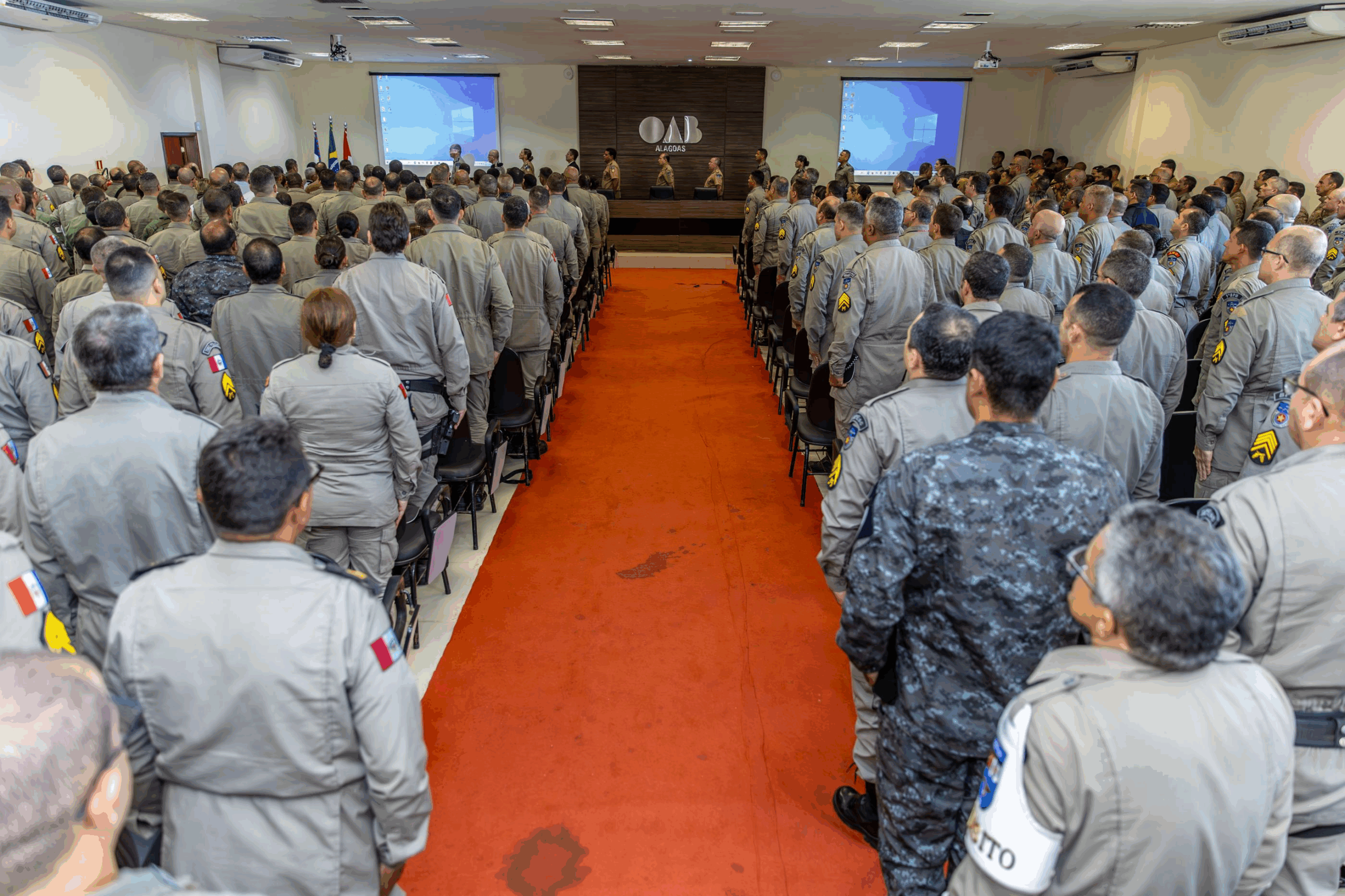 Polícia Militar inicia turma do Curso de Aperfeiçoamento de Praças com 404 sargentos