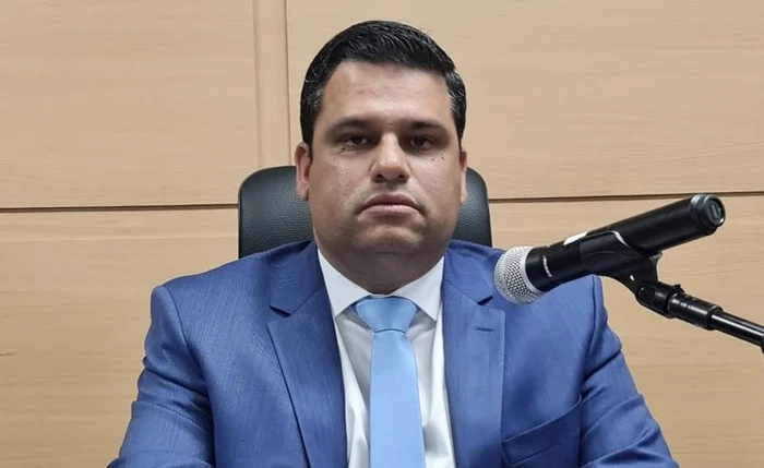 MP de Alagoas abre inquérito para apurar faltas do vereador Thiago ML e possível omissão da Mesa Diretora