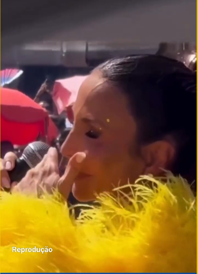 Ivete Sangalo estreia no Carnaval de rua do Rio e emociona ao homenagear Preta Gil