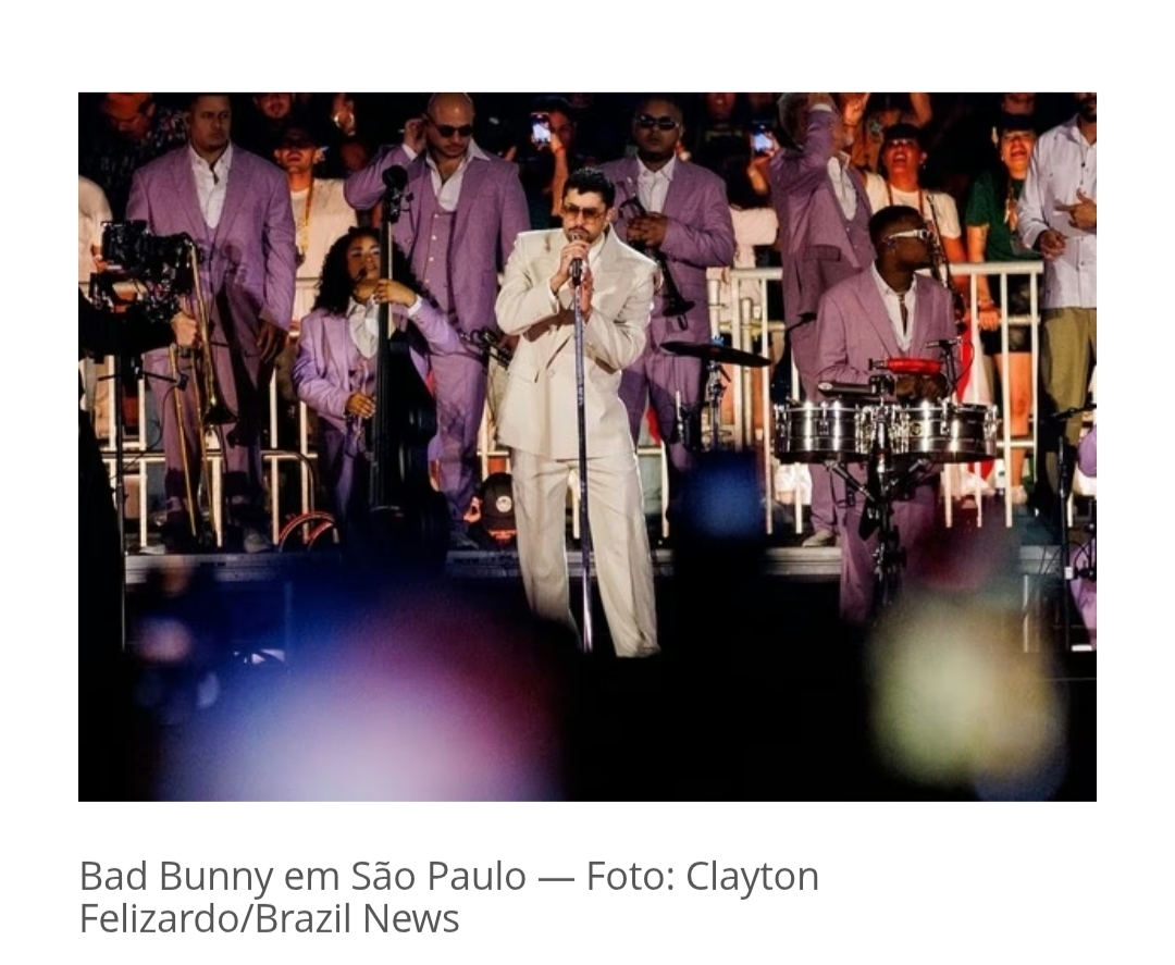 Bad Bunny estreia no Brasil com estádio lotado e celebração da latinidade