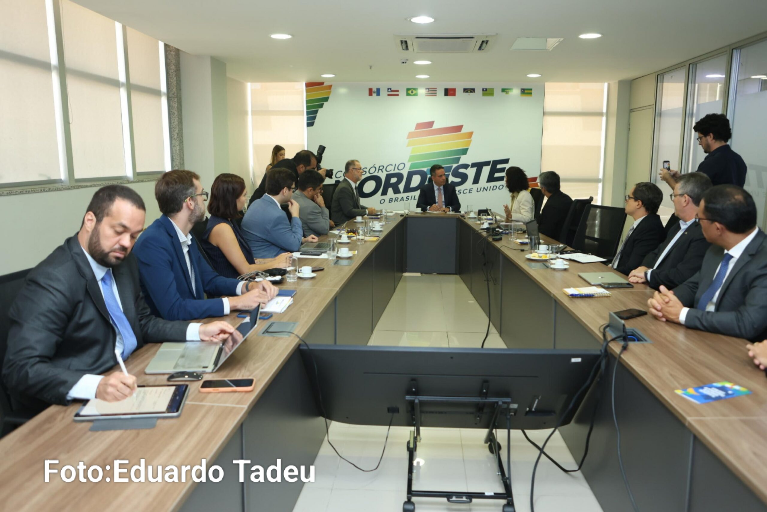 Paulo Dantas articula aceleração de contratos que destravam mais de R$ 100 bilhões em investimentos no Nordeste